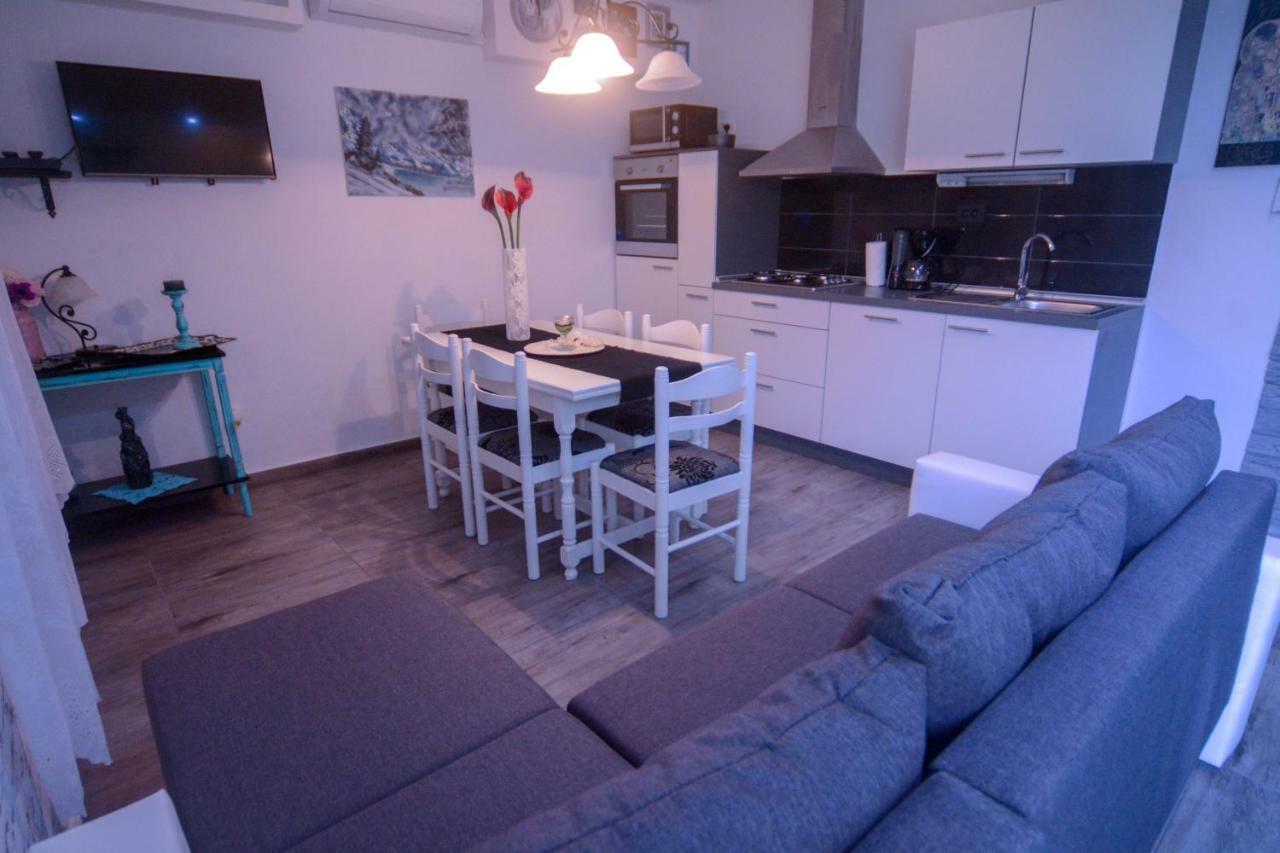 Apartment Martinovic *
