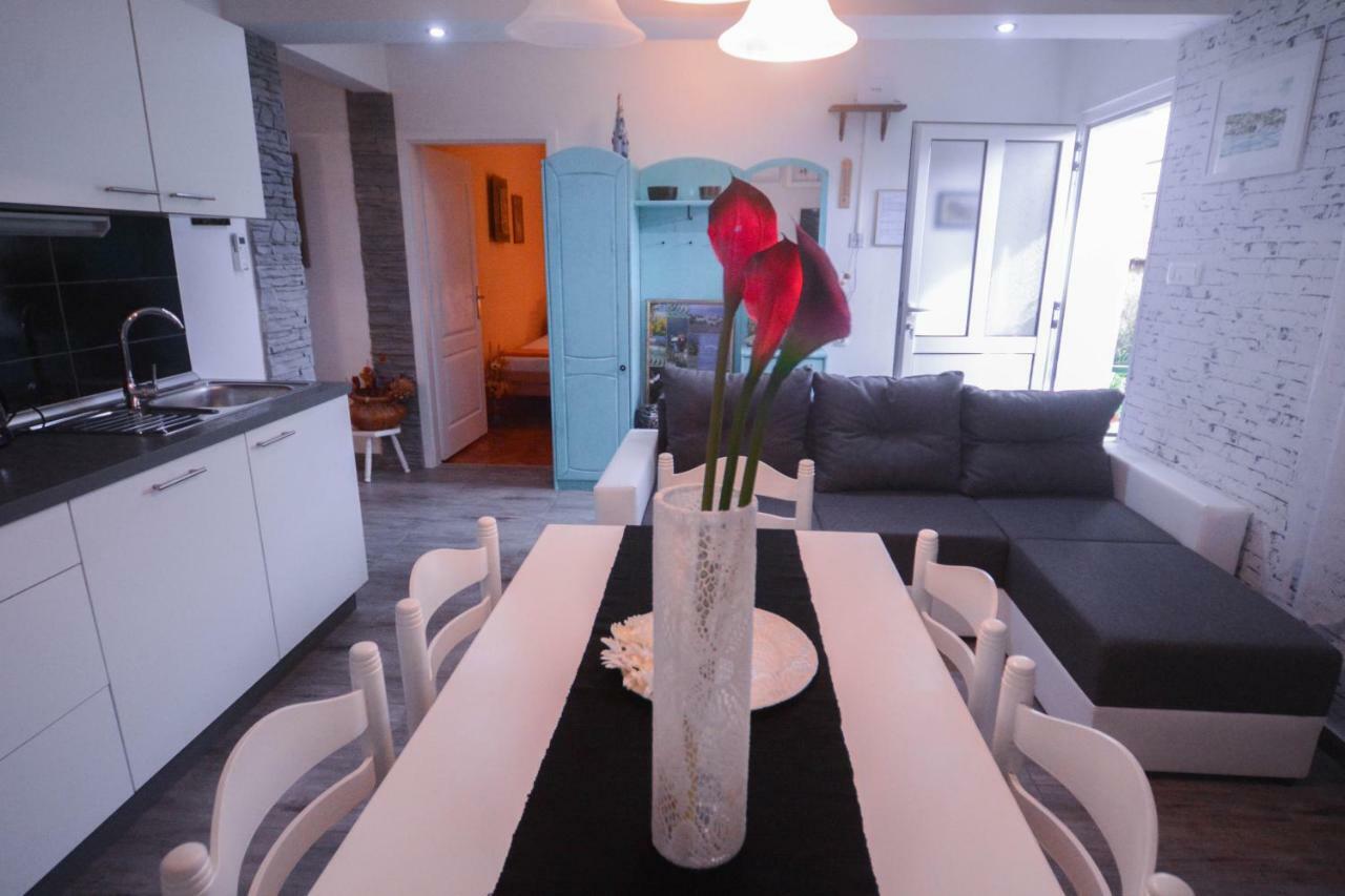 Martinovic Apartment