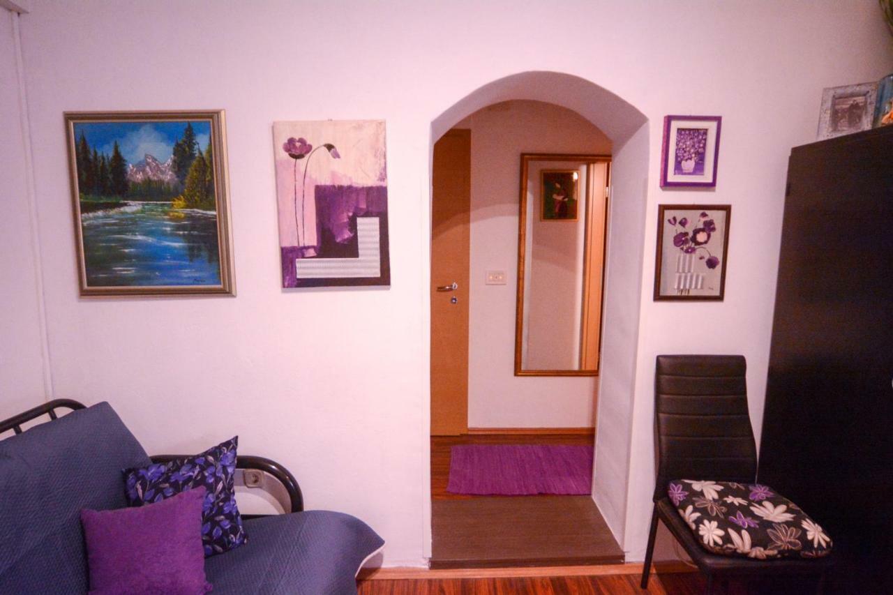 Martinovic Apartment *