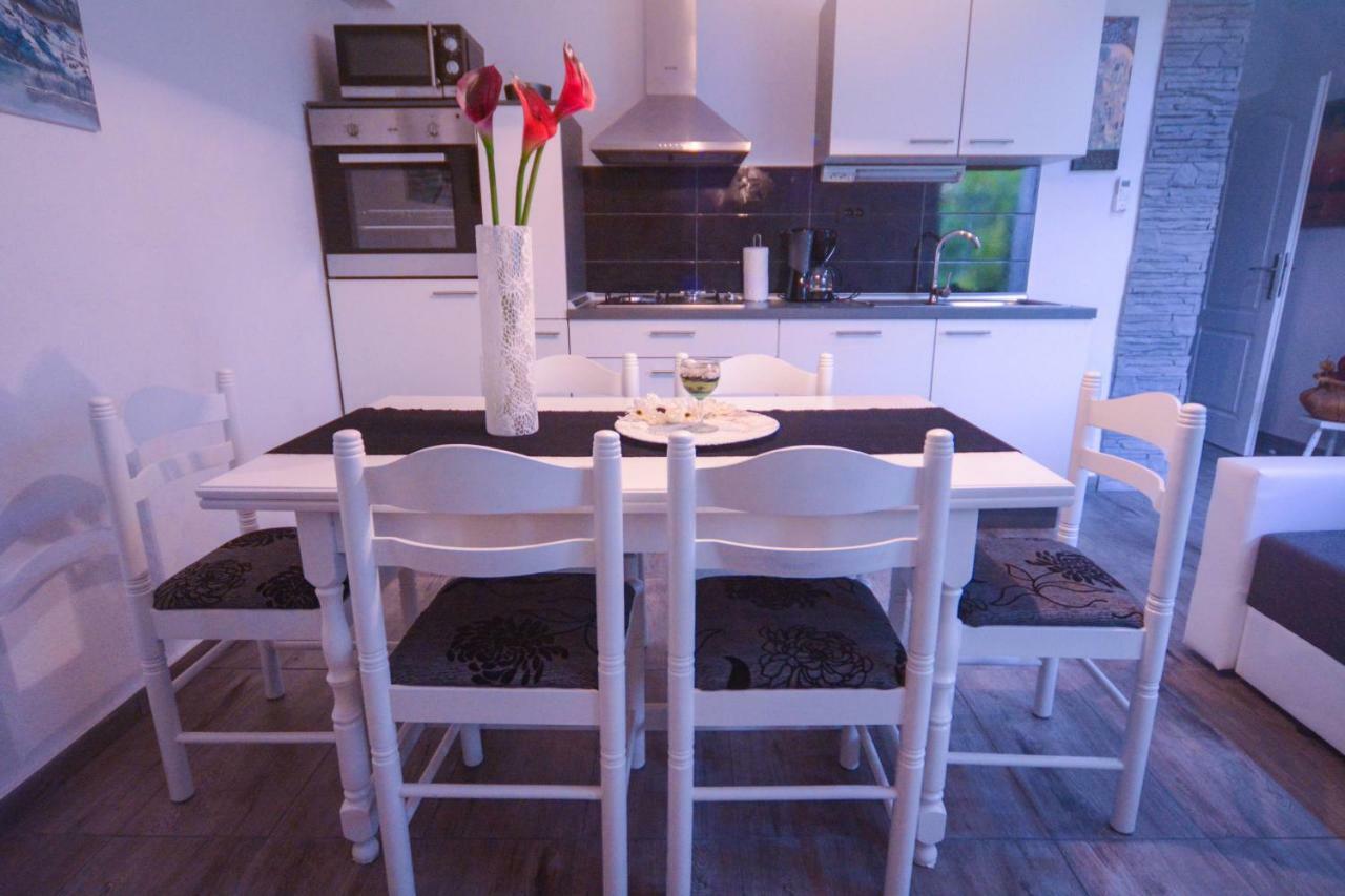 Martinovic Apartment